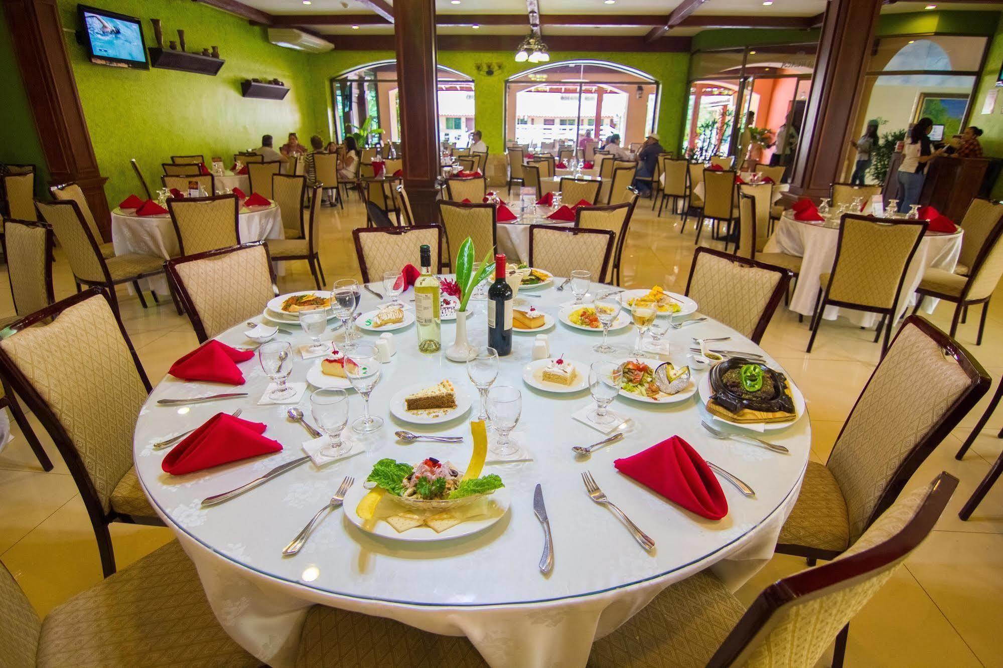 Gran Hotel Azuero Chitré Eksteriør bilde